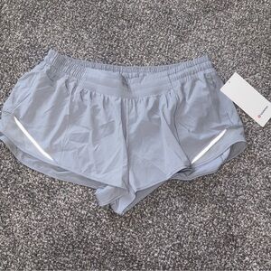 Lululemon Hotty Hot Shorts 2.5” Grey New With Tags